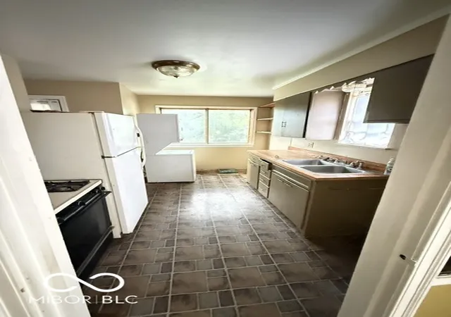 4th image of 4628 Evanston Ave, Indianapolis, IN 46205 | MLS# 22120361