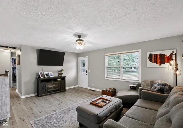 Photo 4 of Sale Pending at 2020 Jason Dr, Lebanon, IN 46052 | MLS# 22120378 | Listing updated on 2026-10-09
