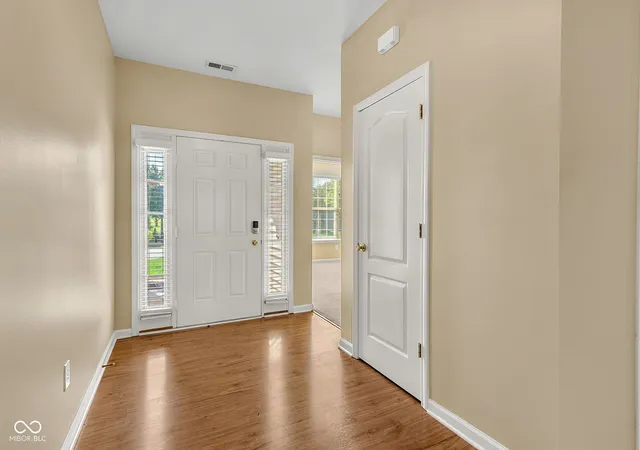 Photo 3 of Sale Pending at 18921 Round Lake Rd, Noblesville, IN 46060 | MLS# 22120392 | Listing updated on 2026-09-25
