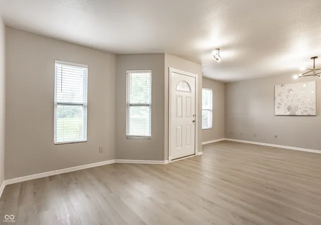 4th image of 12084 E 141St St, Noblesville, IN 46060 | MLS# 22120394