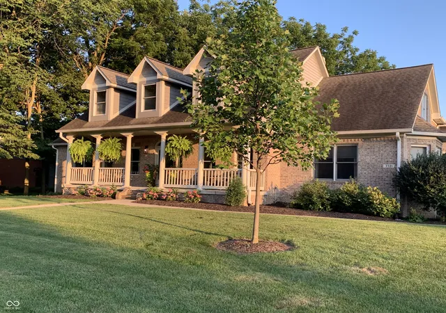Photo 3 of Single family home for sale at 7721 Shagbark Ct, Brownsburg, IN 46112 | MLS# 22120399 | Listing updated on 2026-09-24