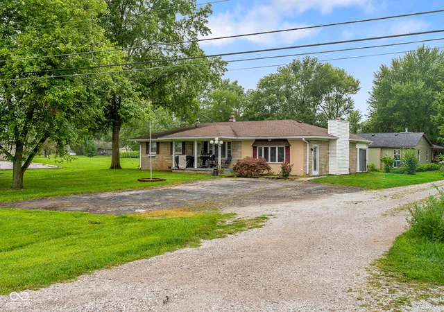 4th image of 6566 N Us Hwy 31, Whiteland, IN 46184 | MLS# 22120404