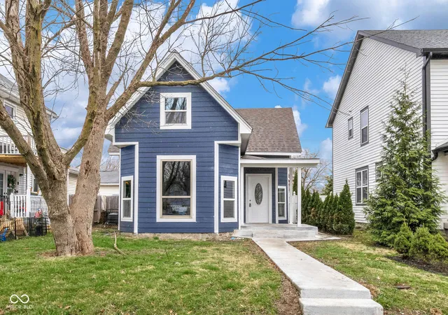 1st image of 555 N Hamilton Ave, Indianapolis, IN 46201 | MLS# 22120415