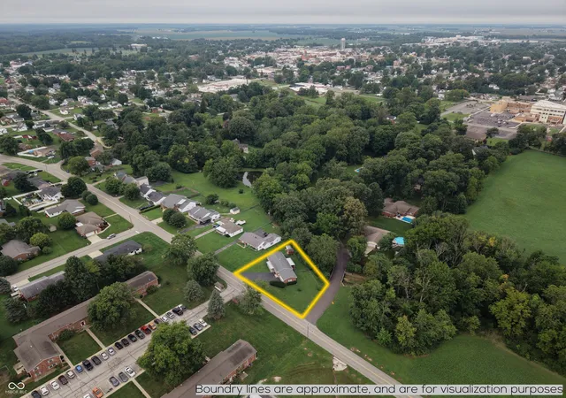 32nd image of 707 N Davidson St, Greensburg, IN 47240 | MLS# 22120433