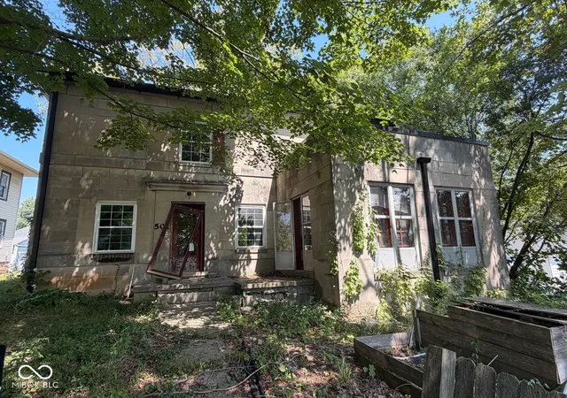 Photo 2 of Sale Pending at 501 16th Street, Bedford, IN 47421 | MLS# 22120439 | Listing updated on 2026-10-02