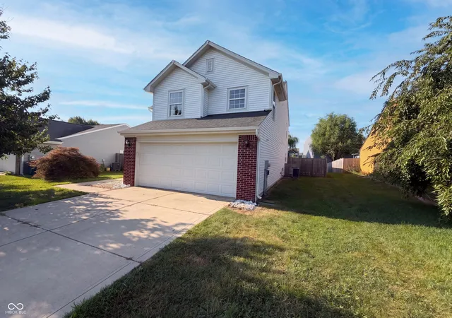 1st image of 1349 Fiesta Dr, Franklin, IN 46131 | MLS# 22120462