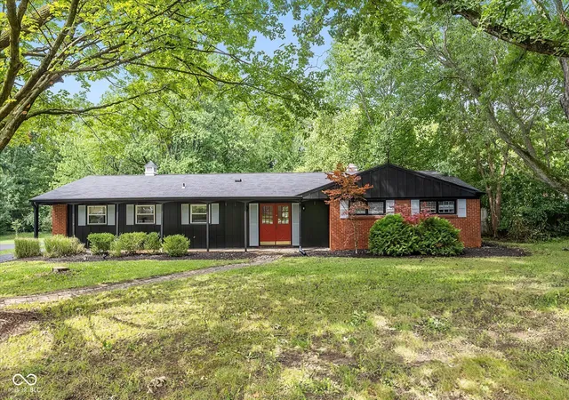 2nd image of 10558 School Pkwy, Carmel, IN 46280 | MLS# 22120470