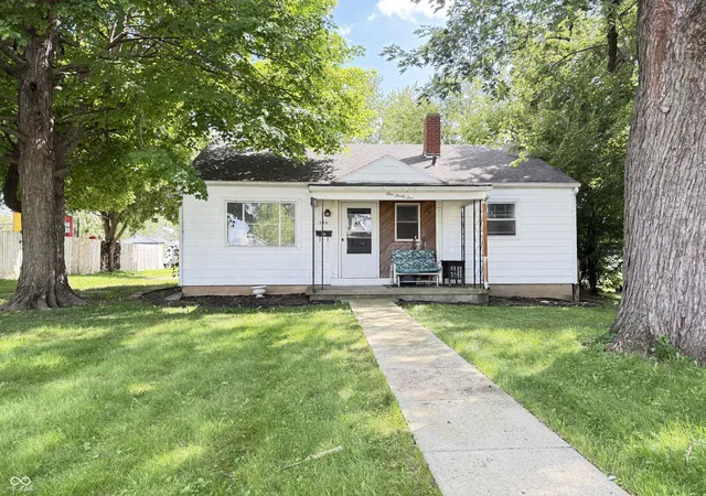 1st image of 135 W South B St, Gas City, IN 46933 | MLS# 22120474