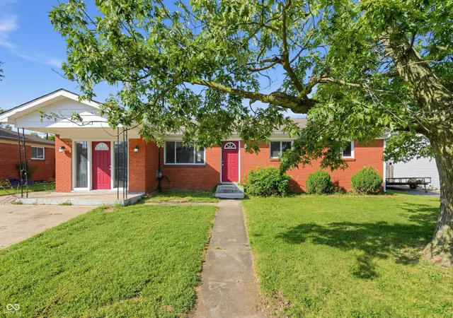 Photo 2 of Single family home for sale at 5532 Linda Ln, Indianapolis, IN 46241 | MLS# 22120483 | Listing updated on 2026-10-21