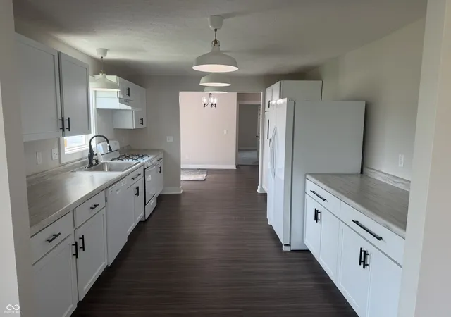 5th image of 230 N Highland St, Morgantown, IN 46160 | MLS# 22120490