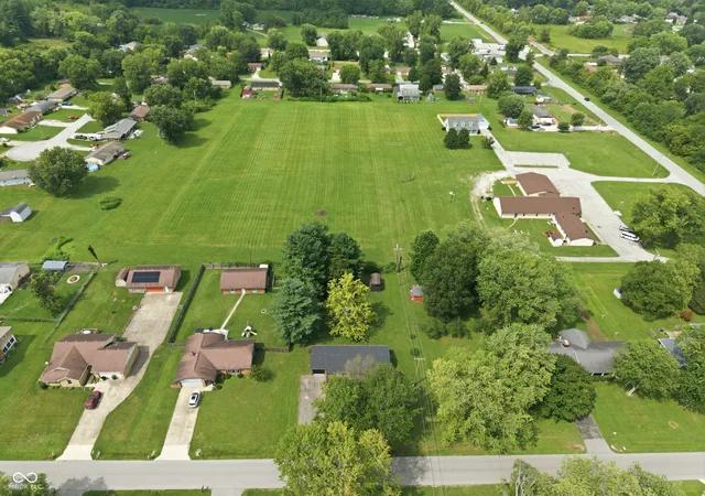 3rd image of 34 Rohn Rd, Mooresville, IN 46158 | MLS# 22120494