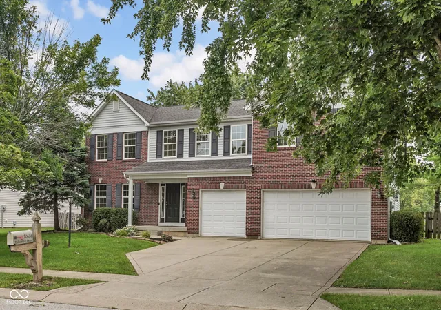3rd image of 10656 Talisman Dr, Noblesville, IN 46060 | MLS# 22120516