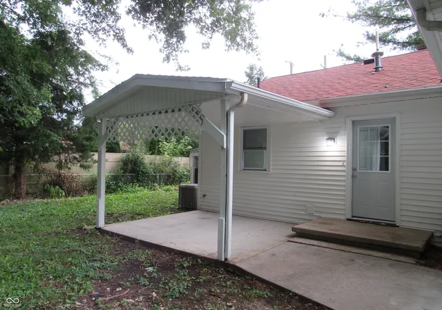 3rd image of 1551 Darlington Ave, Crawfordsville, IN 47933 | MLS# 22120518