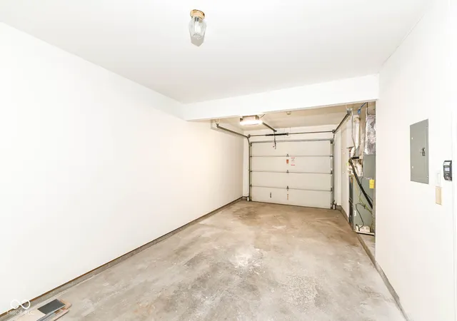 3rd image of 355 E Saint Clair St, Indianapolis, IN 46202 | MLS# 22120524