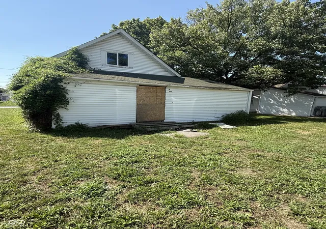 11th image of 116 N Vine St, Shelbyville, IN 46176 | MLS# 22120543