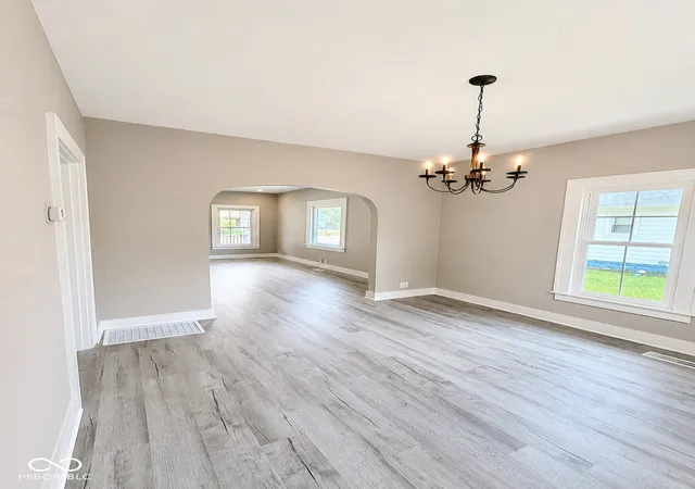 4th image of 1707 W 8Th St, Anderson, IN 46016 | MLS# 22120552