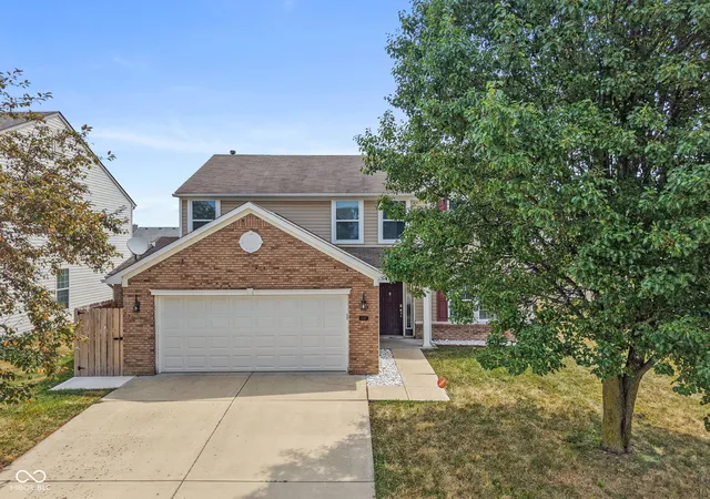 1st image of 4107 Cheltonham Ct, Plainfield, IN 46168 | MLS# 22120562