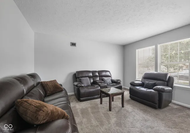 4th image of 4107 Cheltonham Ct, Plainfield, IN 46168 | MLS# 22120562