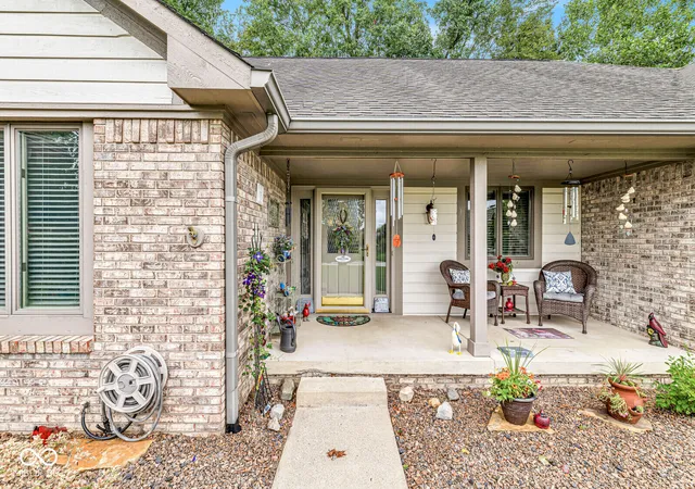 2nd image of 1714 Cardinal Ln, Brownsburg, IN 46112 | MLS# 22120564