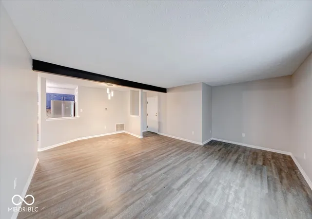 Condo for sale at 1763 Wellesley Ln #2-A, Indianapolis, IN 46219 | MLS# 22120579
