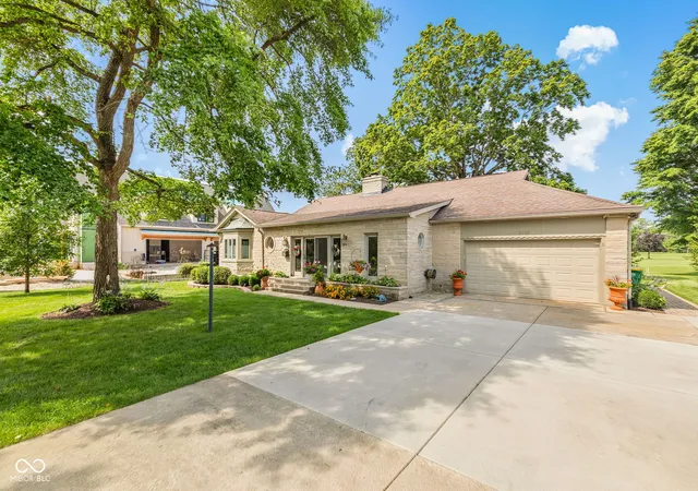 3rd image of 2218 Elmwood Dr, Lebanon, IN 46052 | MLS# 22120585