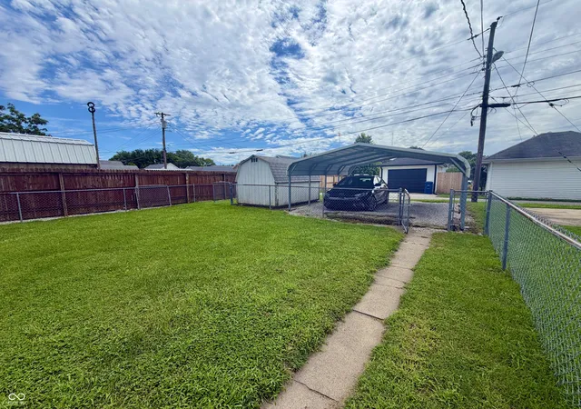 31st image of 131 2nd St, Shelbyville, IN 46176 | MLS# 22120603