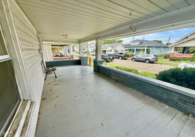 5th image of 131 2Nd St, Shelbyville, IN 46176 | MLS# 22120603