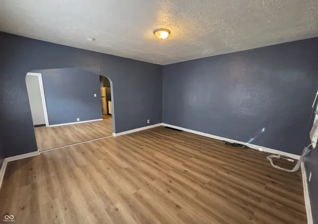 2nd image of 1522 N Gladstone Ave, Indianapolis, IN 46201 | MLS# 22120610
