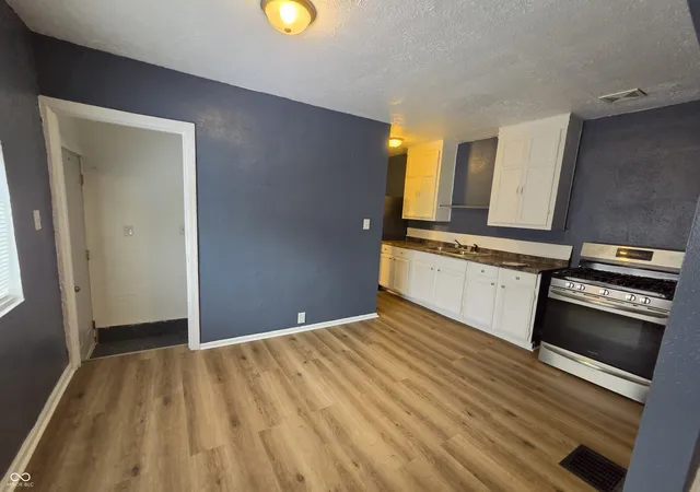 4th image of 1522 N Gladstone Ave, Indianapolis, IN 46201 | MLS# 22120610