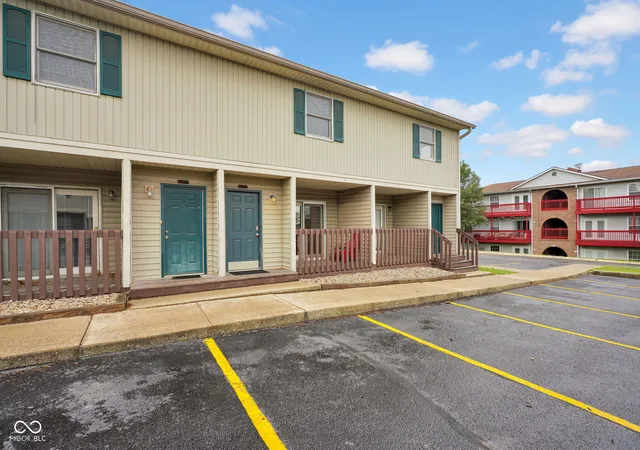 24th image of 1736 N Lincoln St, Bloomington, IN 47408 | MLS# 22120653