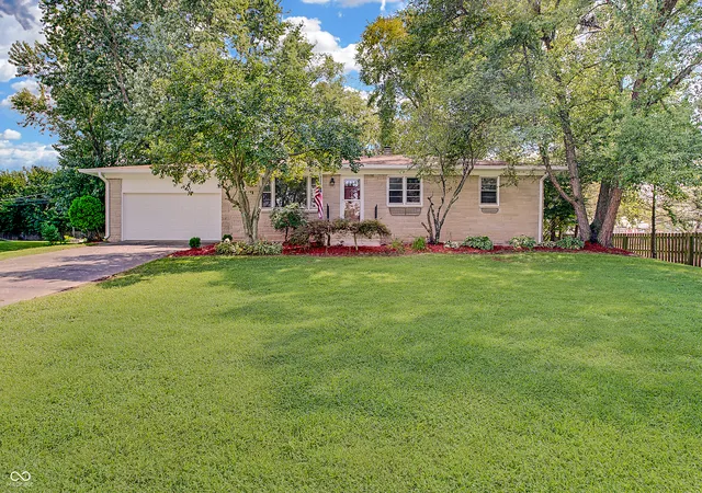 Photo 1 of Single family home for sale at 47 Dixie Dr, Indianapolis, IN 46227 | MLS# 22120659 | Listing updated on 2026-09-21