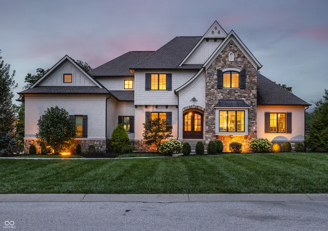 1st image of 6702 Berkley Ct, Zionsville, IN 46077 | MLS# 22120671