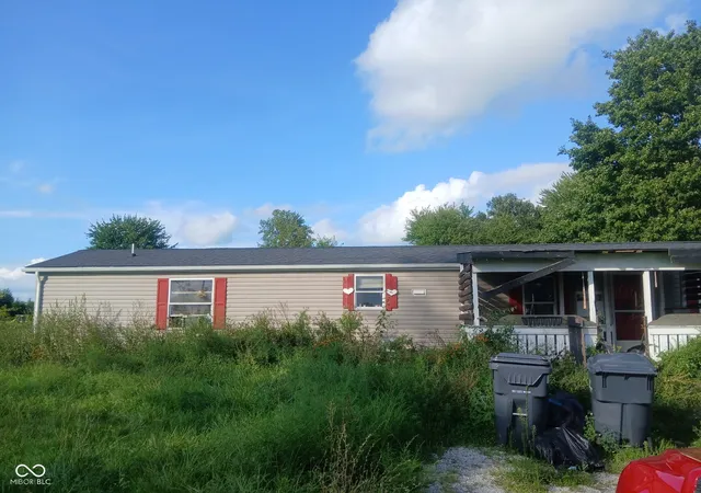 1st image of 6119 E 400 N, Van Buren, IN 46991 | MLS# 22120674