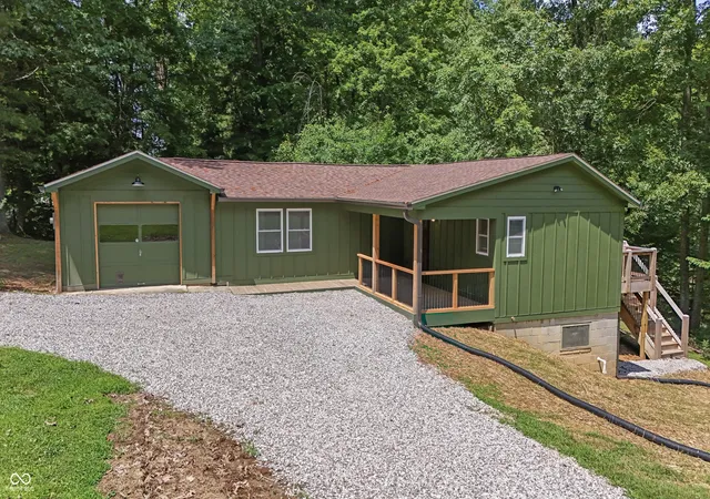 3rd image of 628 W Robertson Rd, Morgantown, IN 46160 | MLS# 22120676