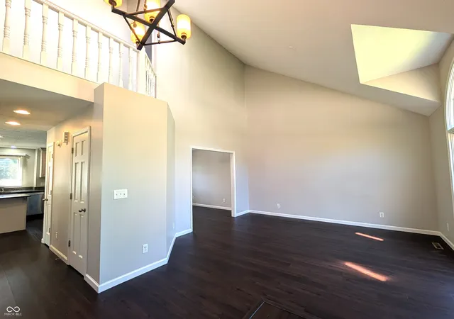 4th image of 2323 Crump Ln, Columbus, IN 47203 | MLS# 22120680