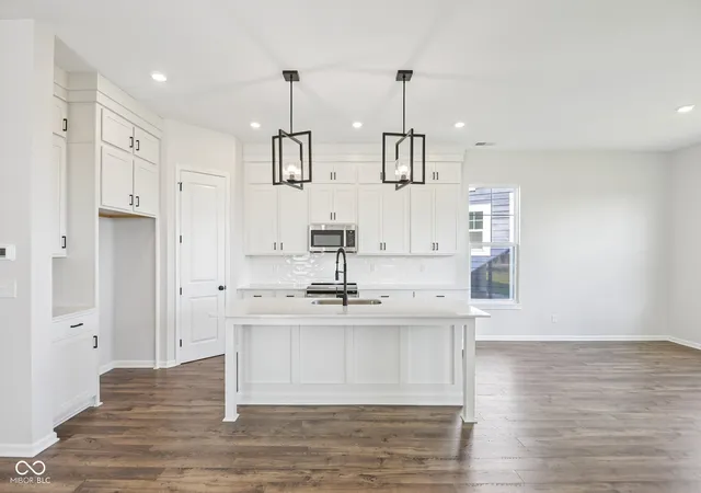 2nd image of 15799 Showdown Rd, Noblesville, IN 46060 | MLS# 22120685