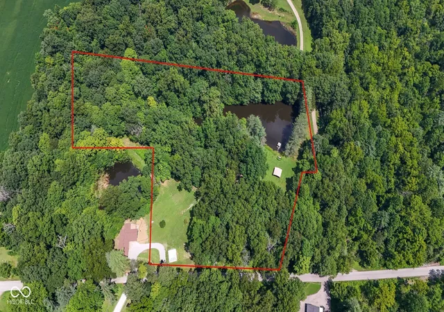 1st image of 0 W Robertson Rd, Morgantown, IN 46160 | MLS# 22120690