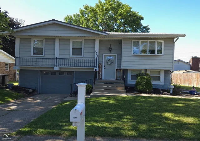 Photo 1 of Sale Pending at 2208 S Earl Ave, Lafayette, IN 47905 | MLS# 22120691 | Listing updated on 2026-10-07