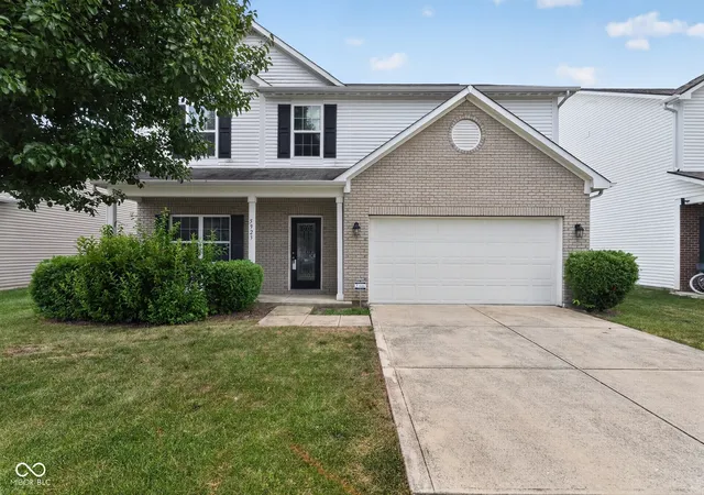 Single family home for sale at 5923 Edelle Dr, Indianapolis, IN 46237 | MLS# 22120704