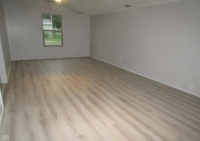 Photo 4 of Single family home for sale at 708 Evans St, Lebanon, IN 46052 | MLS# 22120709 | Listing updated on 2026-10-02