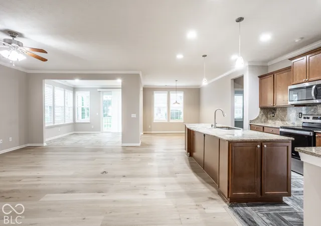Photo 4 of Single family home for sale at 15955 Dolcetto Dr, Fishers, IN 46037 | MLS# 22120711 | Listing updated on 2026-10-21