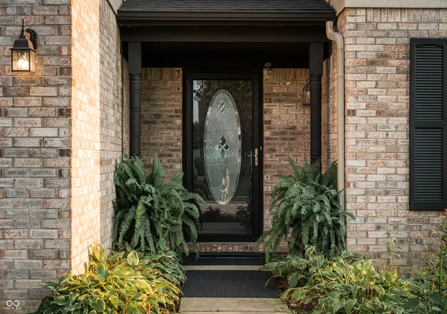 Photo 3 of Single family home for sale at 7821 Edgemanor Ct, Indianapolis, IN 46239 | MLS# 22120713 | Listing updated on 2026-09-22