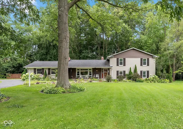 1st image of 8889 Cholla Rd, Indianapolis, IN 46240 | MLS# 22120731