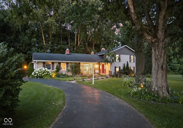 3rd image of 8889 Cholla Rd, Indianapolis, IN 46240 | MLS# 22120731