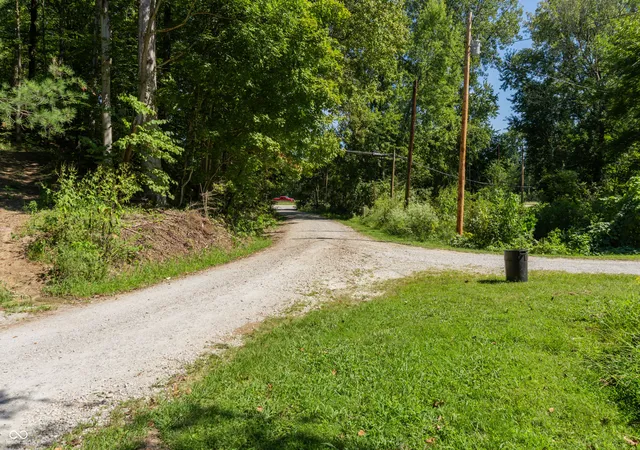 Photo 2 of Land for sale at 0 Pumpkinvine Hl Rd, Martinsville, IN 46151 | MLS# 22120732 | Listing updated on 2026-09-21