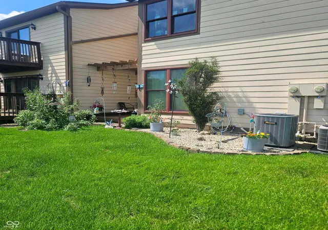 5th image of 563 Cielo Vista Ct, Greenwood, IN 46143 | MLS# 22120733