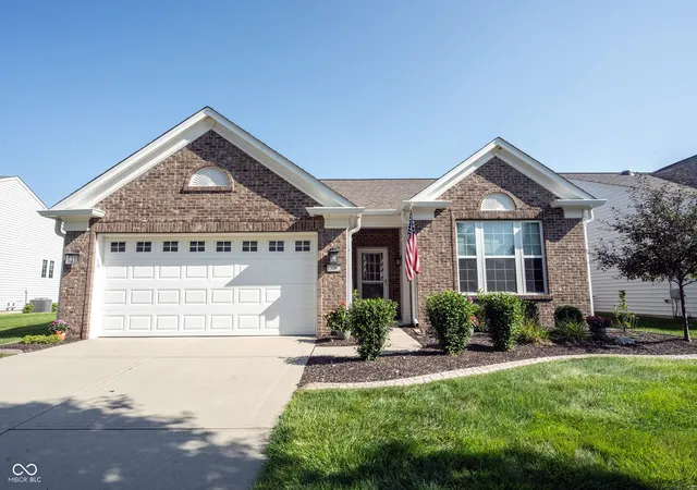 1st image of 15962 Venito Trl, Fishers, IN 46037 | MLS# 22120737