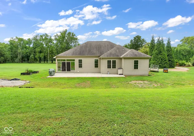 4th image of 7099 S State Road 135, Columbus, IN 47201 | MLS# 22120738