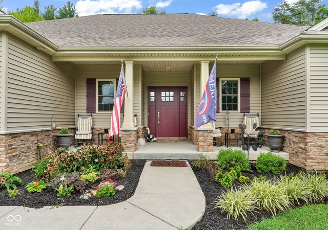 5th image of 7099 S State Road 135, Columbus, IN 47201 | MLS# 22120738