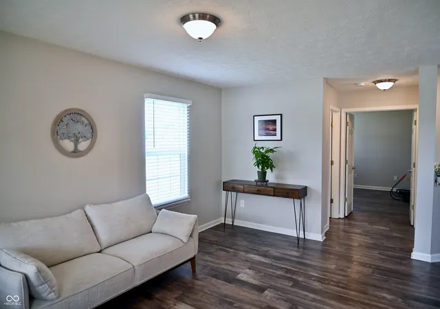 Photo 3 of Sale Pending at 8330 Balmoral Ln, Avon, IN 46123 | MLS# 22120740 | Listing updated on 2026-09-06